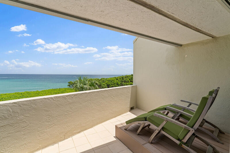 2050 Florida A1A, Unit 3 Jupiter, FL 33477 - Photo 24 of 48 balcony