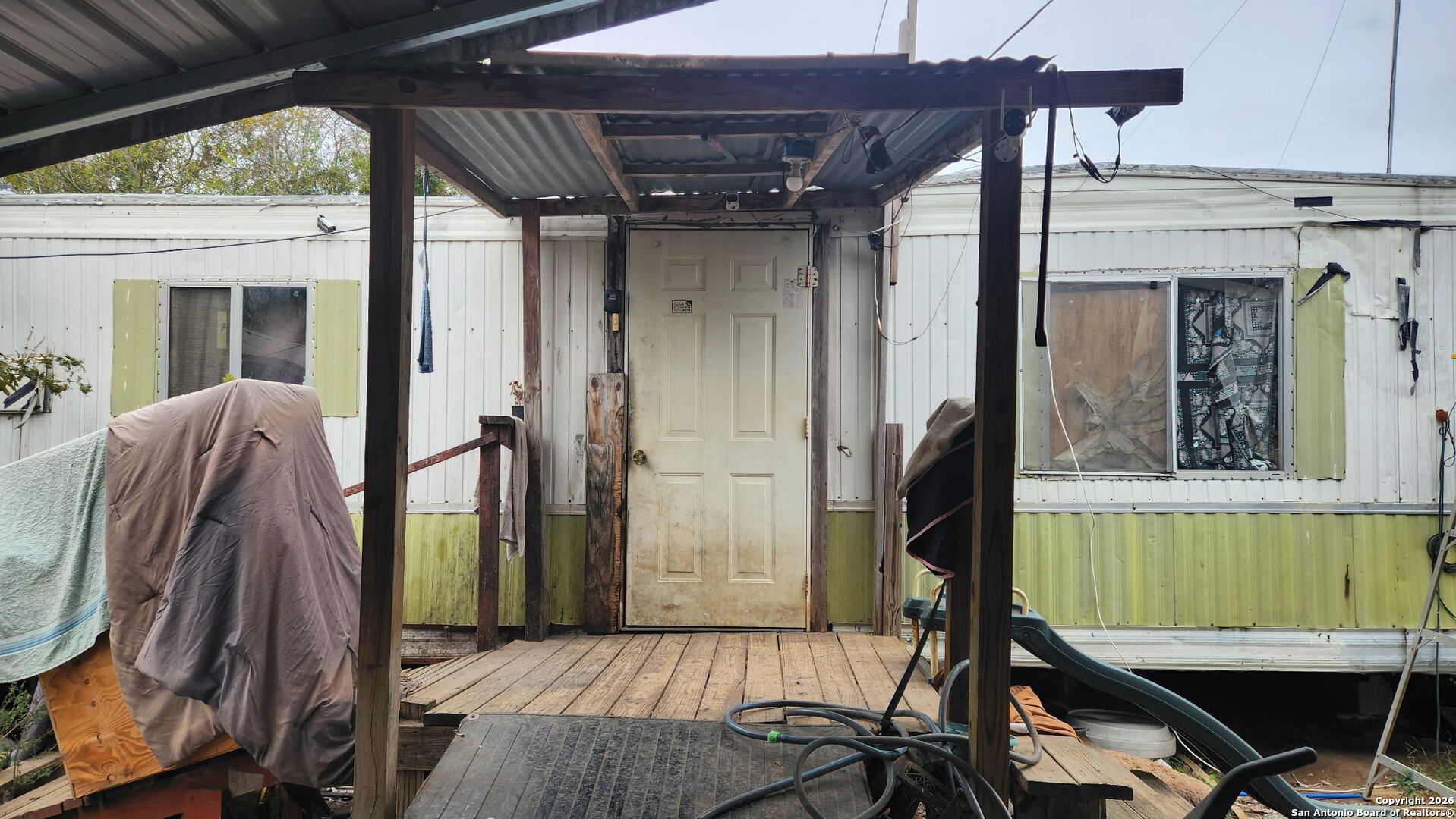 12815 Kenagy Road Atascosa, TX 78002 - Photo 2 of 10 a view of a room with gym equipment