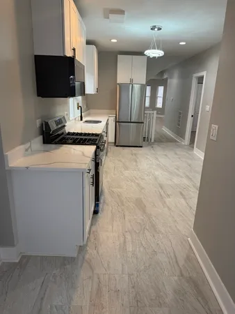 $359,999 | 8219 South Honore Street, Chicago, IL 60620