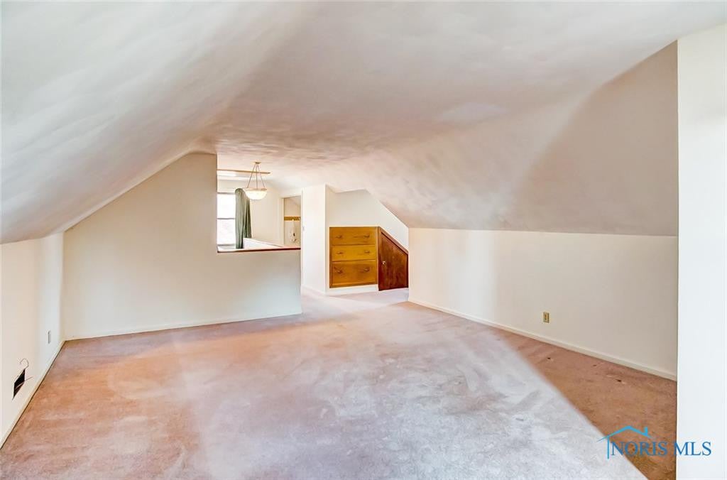 4131 Elmhurst Road Toledo, OH 43613 - Photo 26 of 34 Gallery Image 26