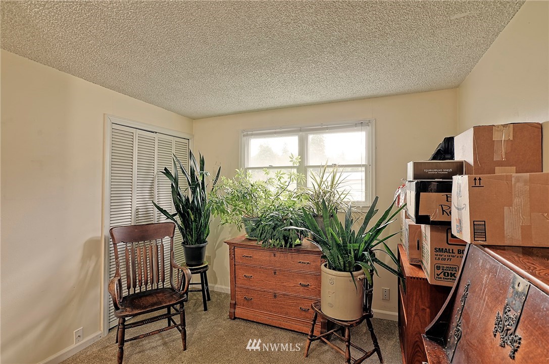 323 View Ridge Drive Everett, WA 98203 - Photo 12 of 25