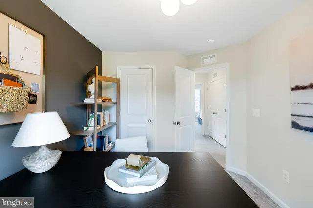 $1,800 | 211 Cooperage Road, Inwood, WV 25428