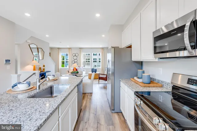 $1,800 | 211 Cooperage Road, Inwood, WV 25428