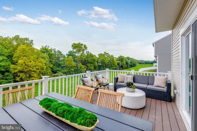 $1,800 | 211 Cooperage Road, Inwood, WV 25428