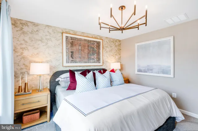 $1,800 | 211 Cooperage Road, Inwood, WV 25428