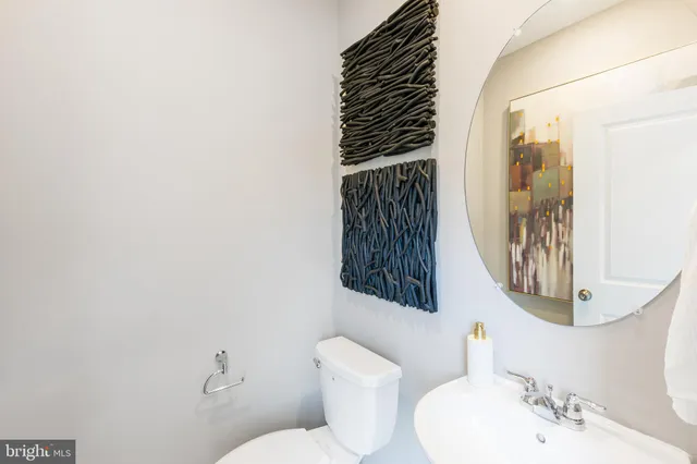 $1,800 | 211 Cooperage Road, Inwood, WV 25428