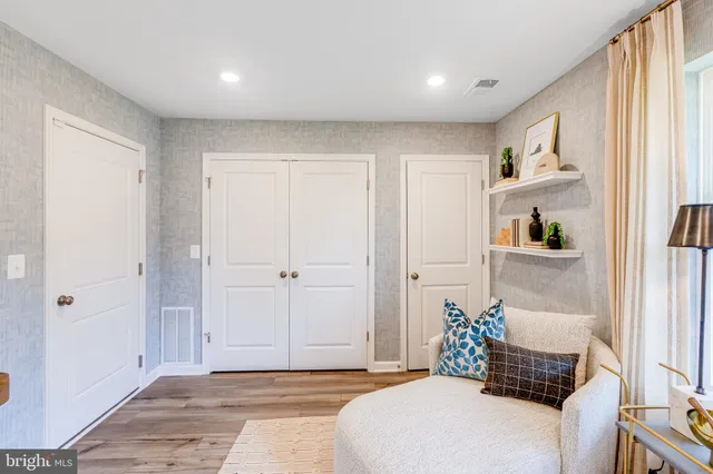 $1,800 | 211 Cooperage Road, Inwood, WV 25428