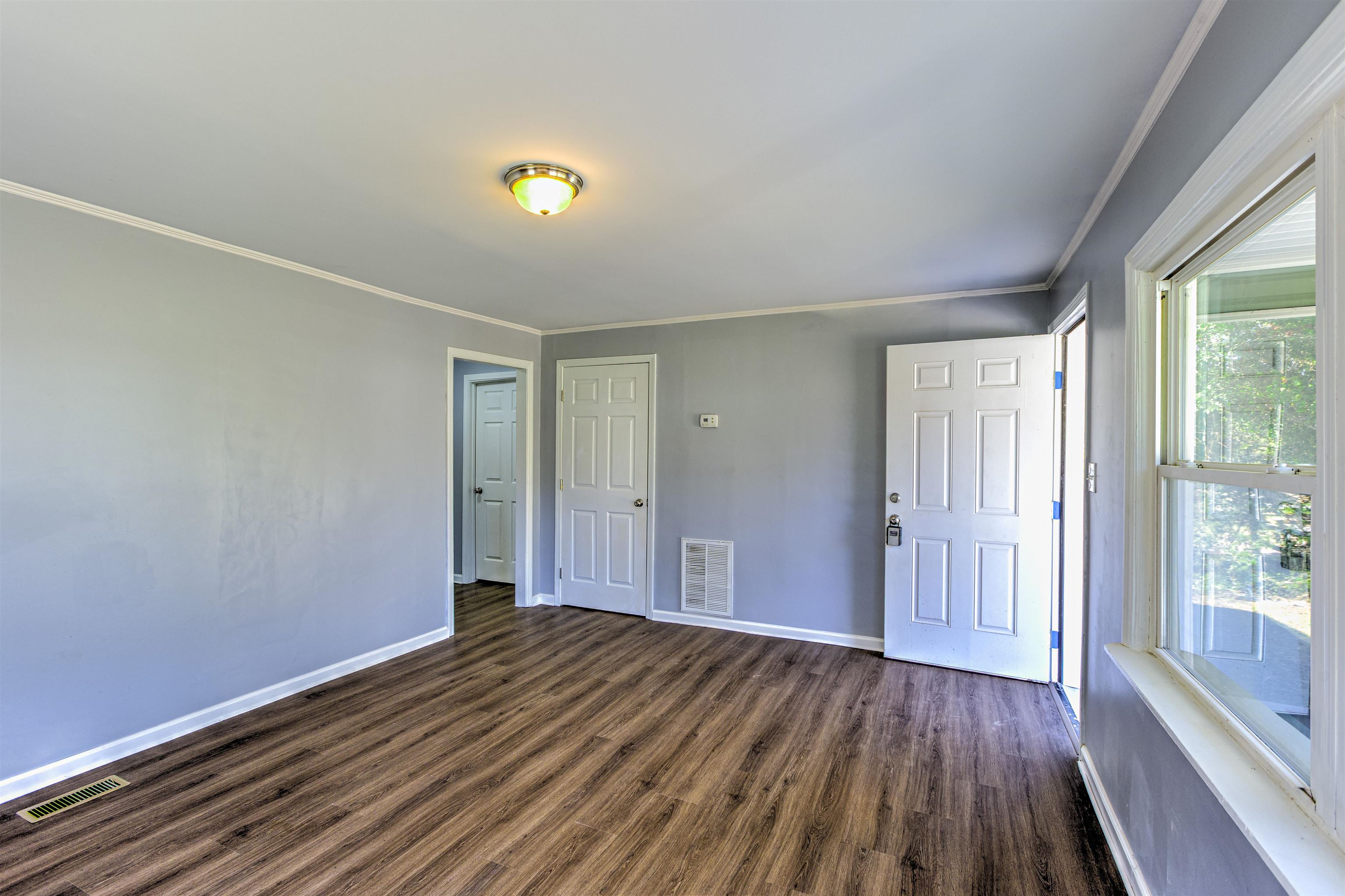 813 9th Street Gaffney, SC 29340 - Photo 6 of 24