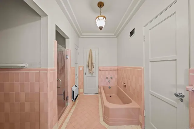 $2,495,000 | 4811 East Alder Drive, San Diego, CA 92116