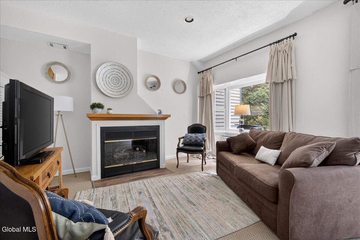 22 Lakeview Road Saratoga Springs, NY 12866 - Photo 9 of 56 48-DSC01253