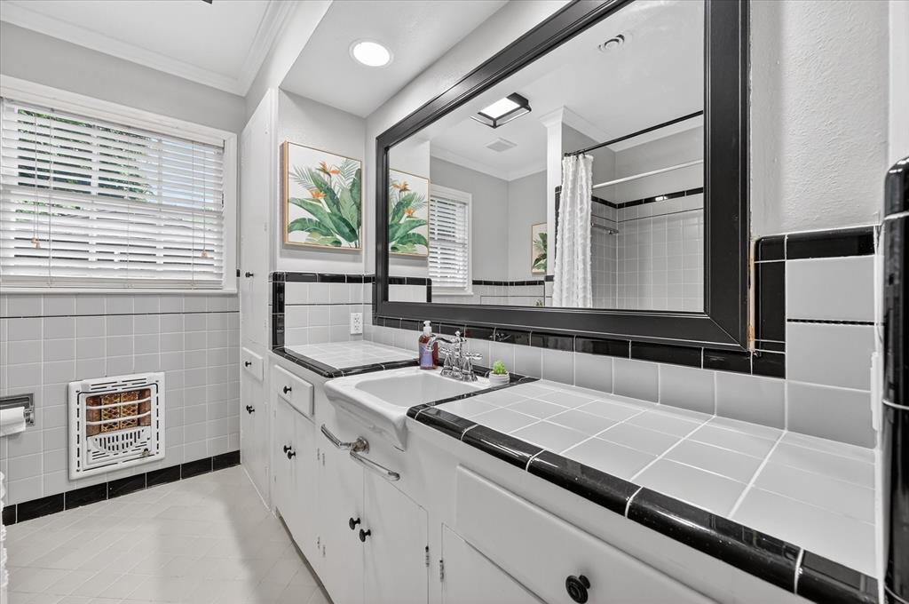 5014 Rexton Lane Dallas, TX 75214 - Photo 20 of 31