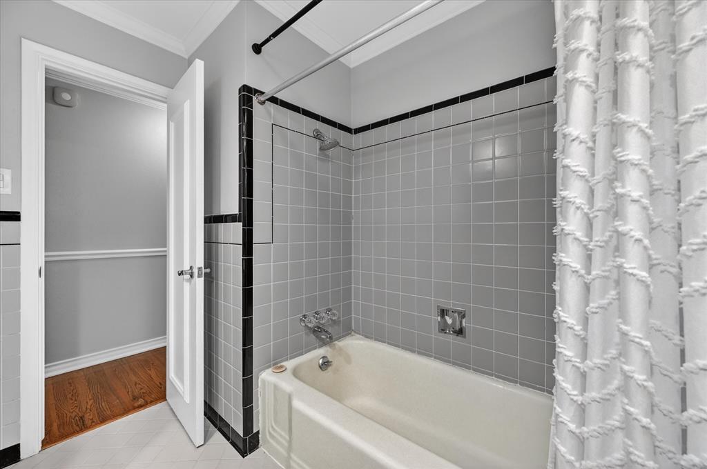 5014 Rexton Lane Dallas, TX 75214 - Photo 21 of 31