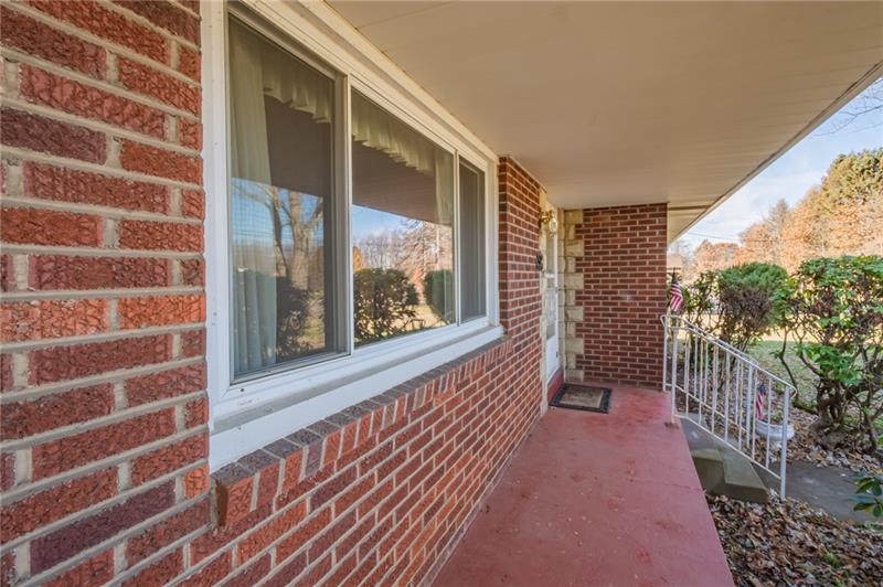 508 Edgeview Road Lower Burrell, PA 15068 - Photo 3 of 25 Gallery Image 3