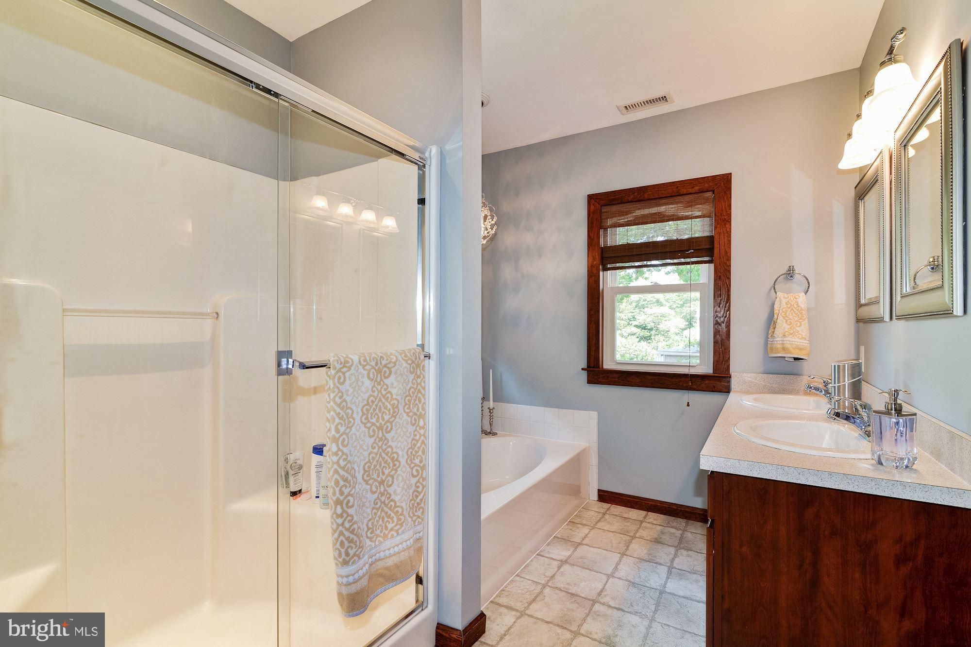 76 Colonial Avenue Pitman, NJ 08071 - Photo 38 of 58 Gallery Image 38