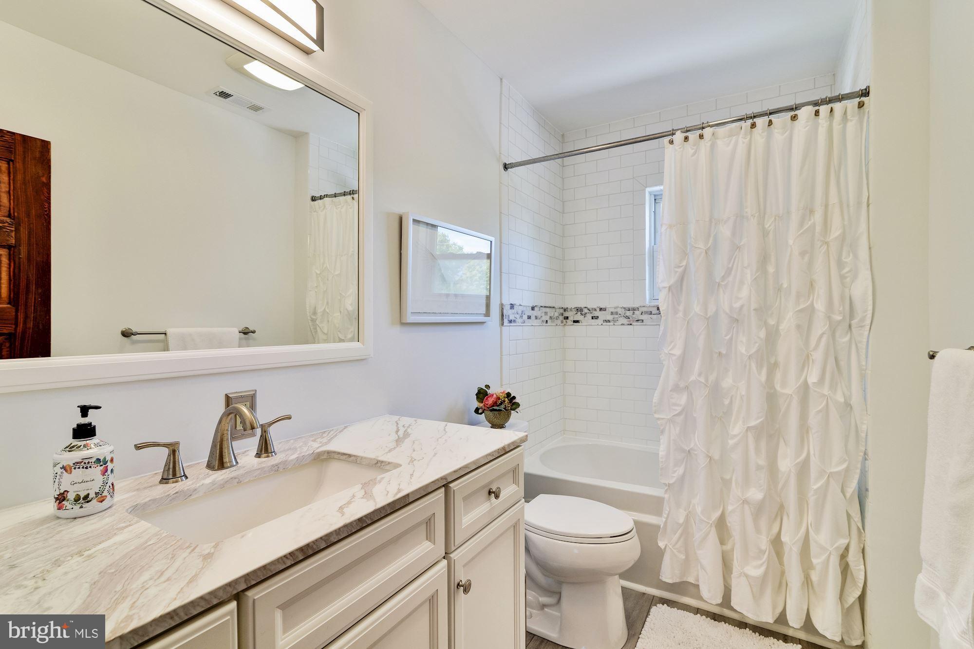 76 Colonial Avenue Pitman, NJ 08071 - Photo 45 of 58 Gallery Image 45