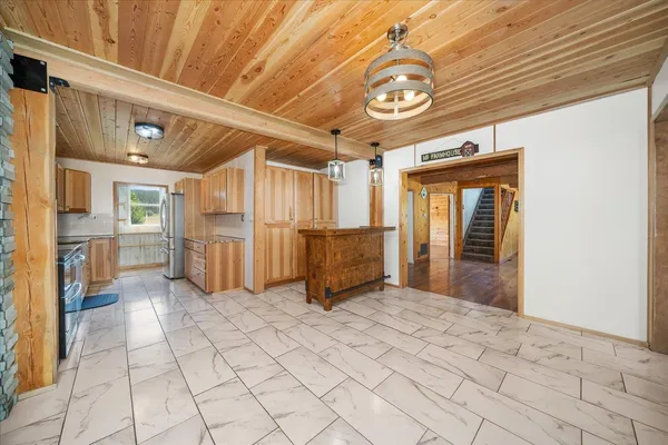 $1,097,999 | 1424 North Idaho Road, Liberty Lake, WA 99019