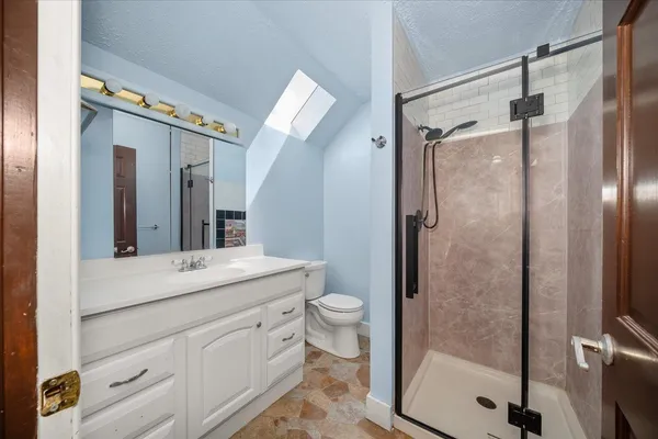 $1,097,999 | 1424 North Idaho Road, Liberty Lake, WA 99019