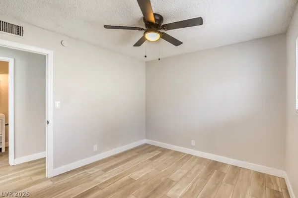 $2,499 | 5394 Stirrup Street, Las Vegas, NV 89119