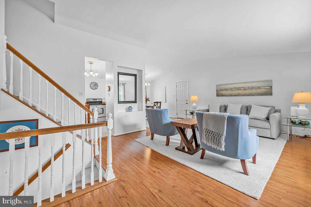 19225 Walters Avenue Poolesville, MD 20837 - Photo 5 of 19