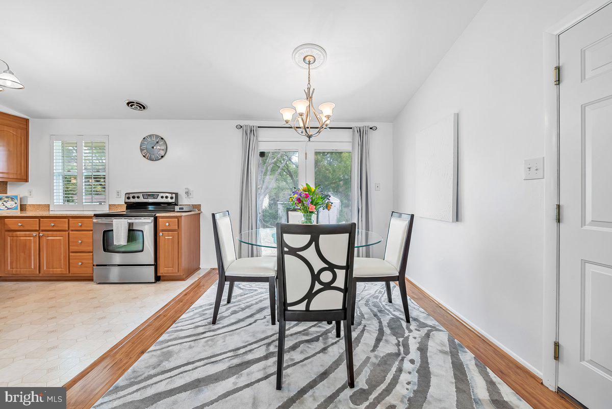 19225 Walters Avenue Poolesville, MD 20837 - Photo 7 of 19