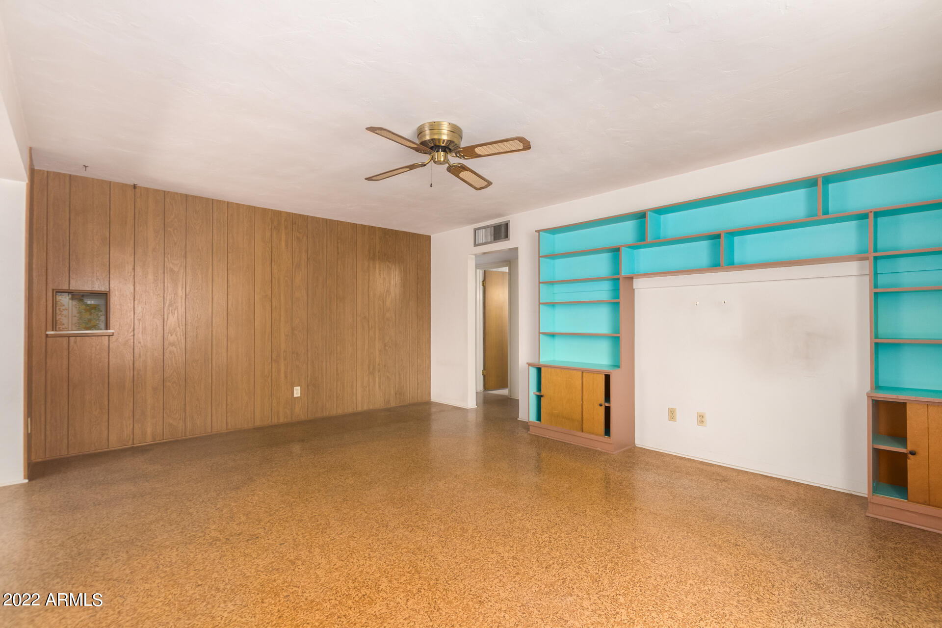 6718 North 14th Place Phoenix, AZ 85014 - Photo 8 of 30 0008-8 - 14th