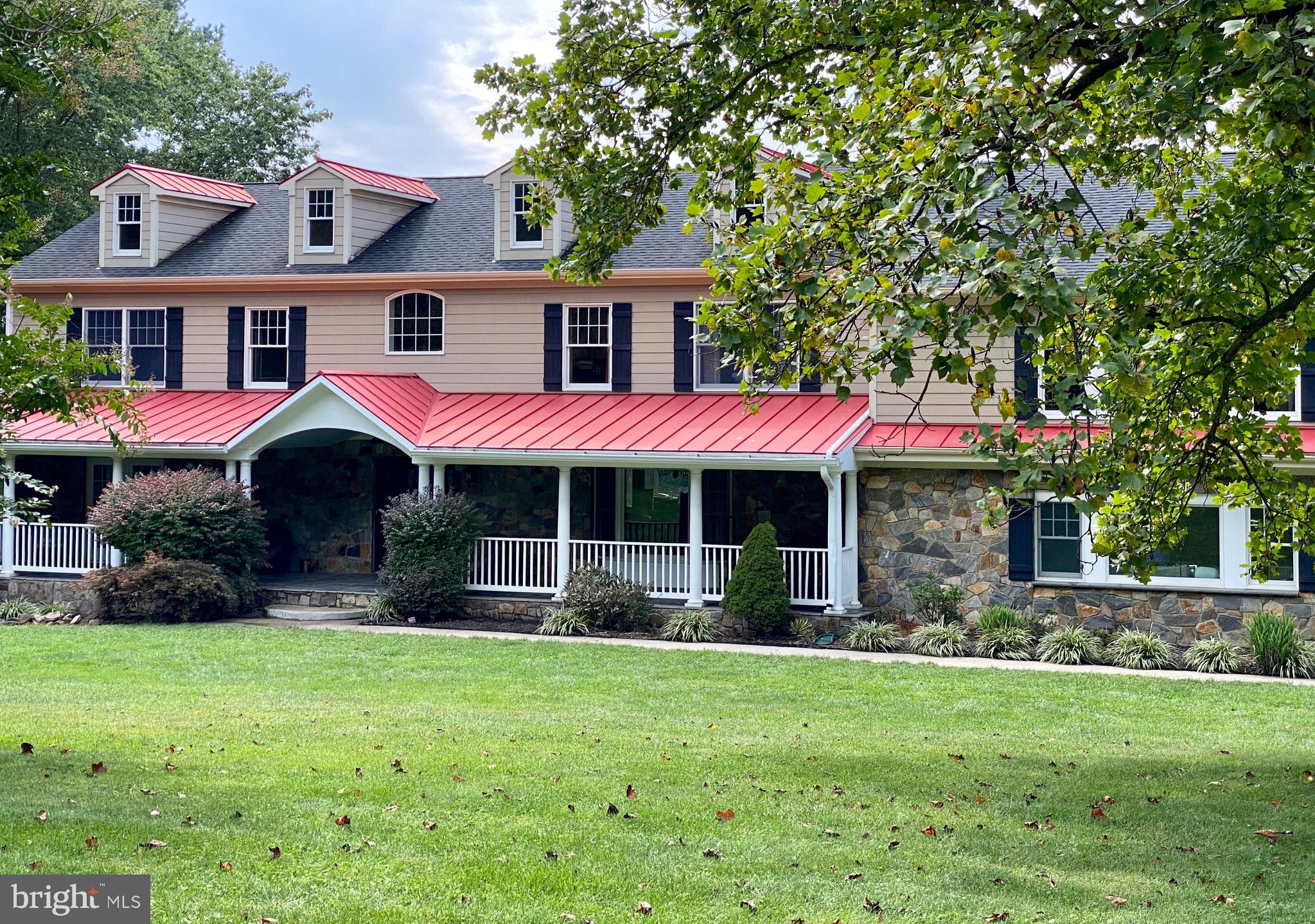 39605 Rodeffer Road Lovettsville, VA 20180 - Photo 7 of 100 Gallery Image 7