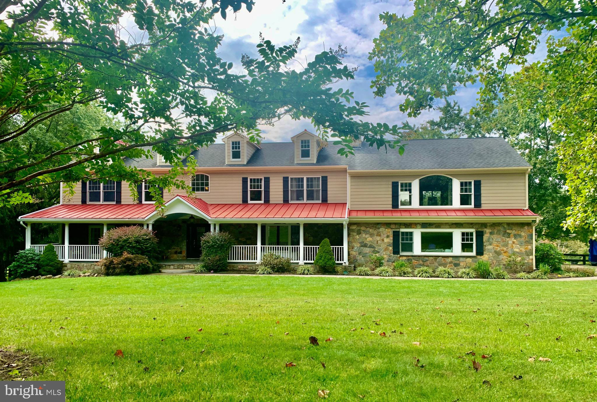 39605 Rodeffer Road Lovettsville, VA 20180 - Photo 8 of 100 Gallery Image 8