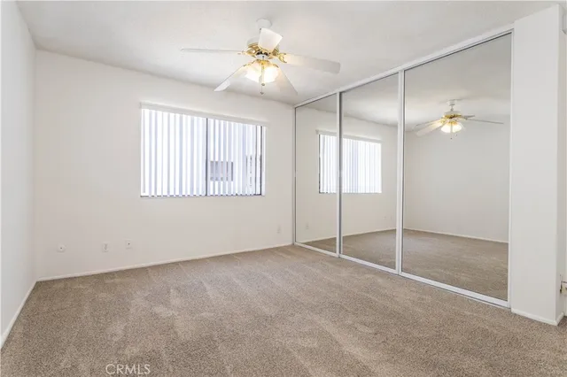 $425,000 | 18433 Hatteras Street, Unit 508, Tarzana, CA 91356