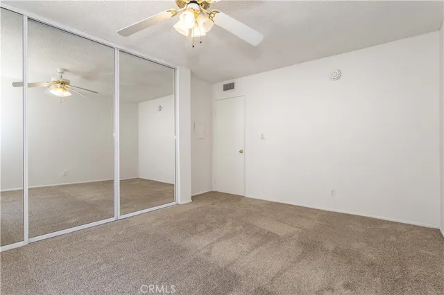 $425,000 | 18433 Hatteras Street, Unit 508, Tarzana, CA 91356