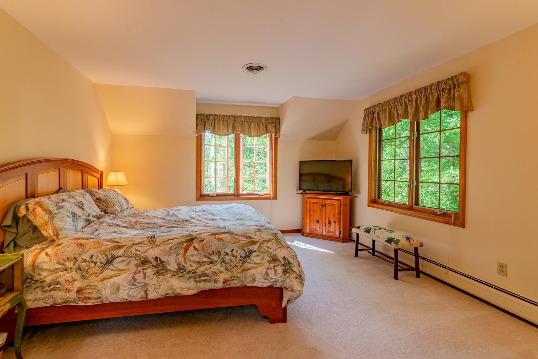 176 Village At Ormsby Hill Road, Unit 176 Manchester, VT 05255 - Photo 12 of 18 Gallery Image 12
