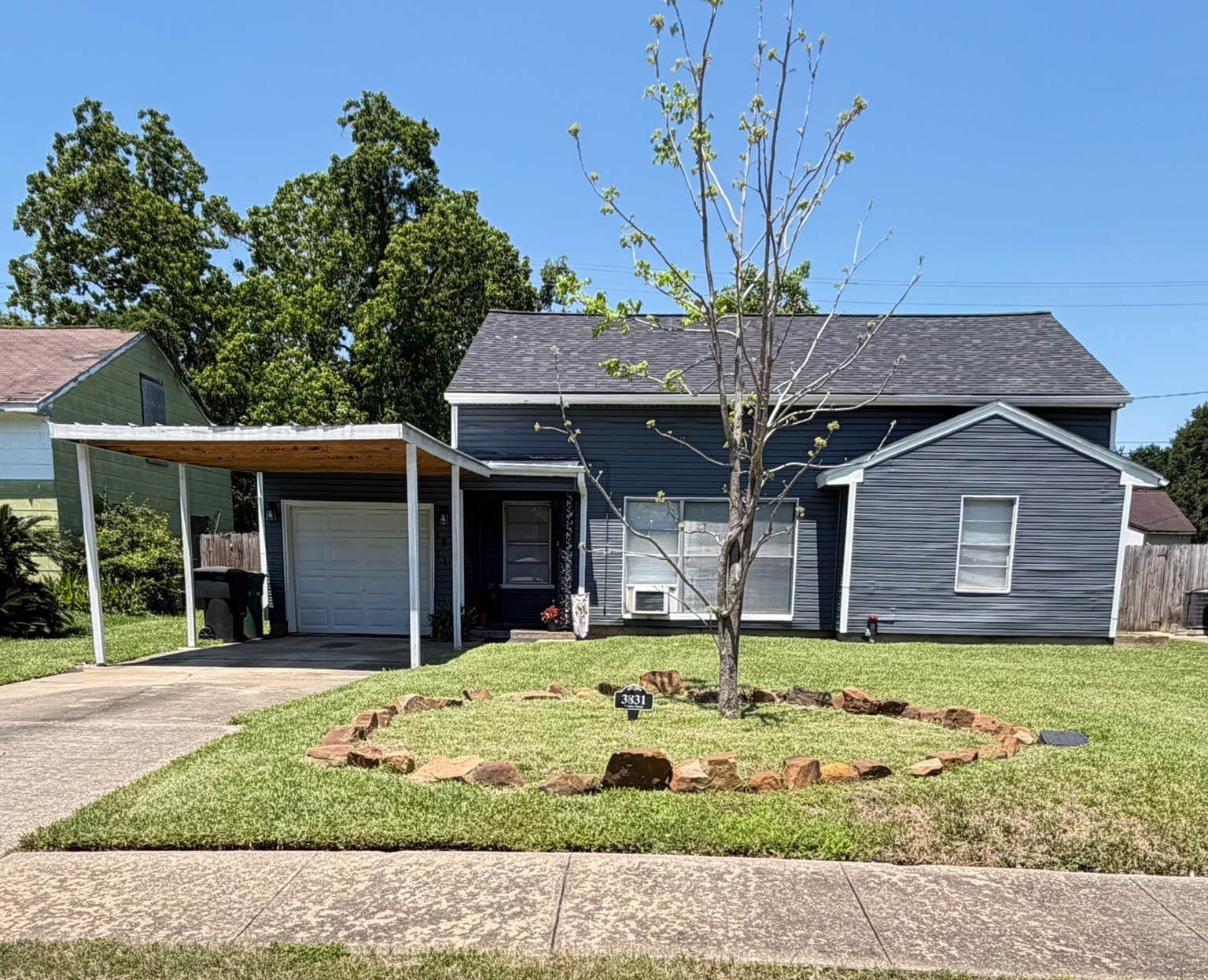 3831 Alberta Street Houston, TX 77021 - Photo 1 of 24 Front view of house