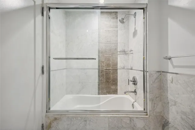 $600,000 | 64-05 Yellowstone Boulevard, Unit 320S | Forest Hills