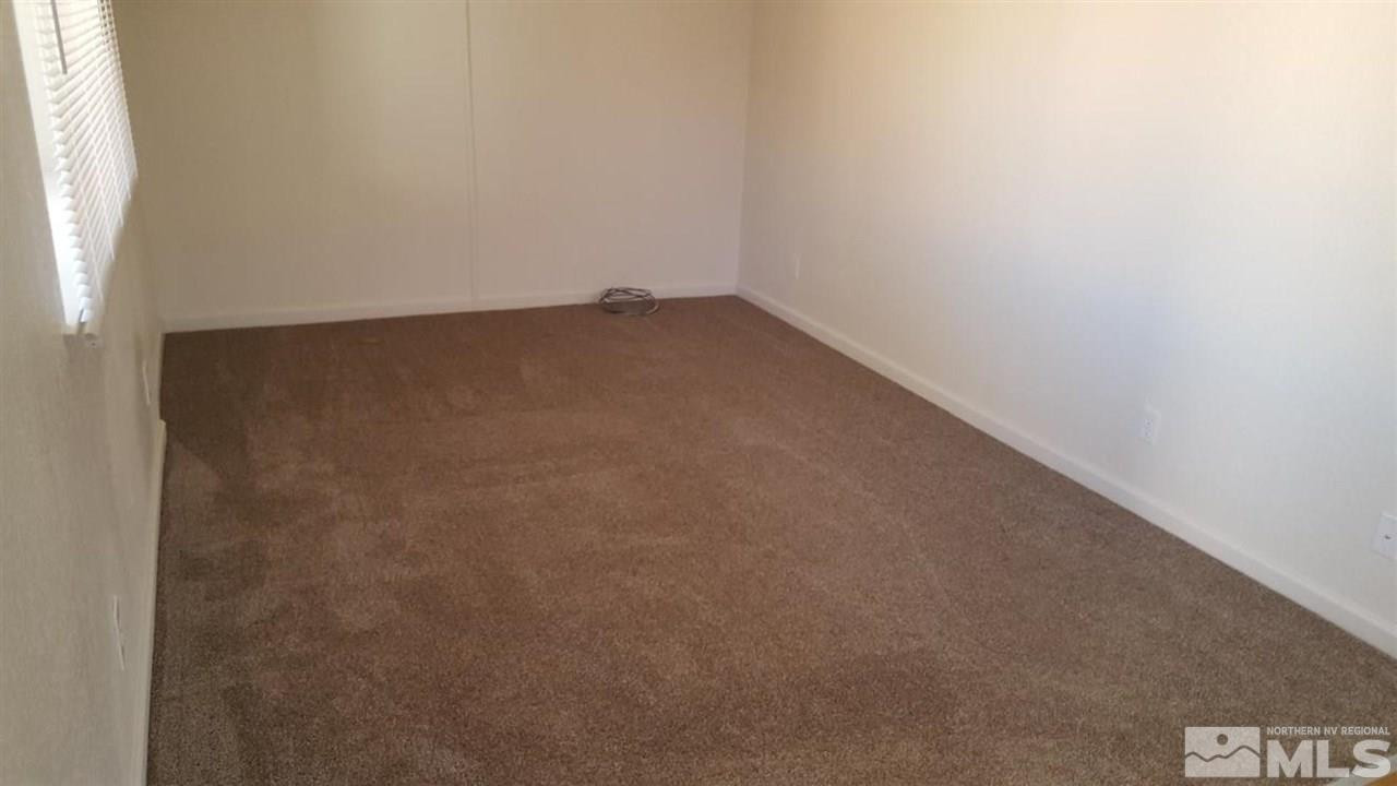 237-245 F Street Hawthorne, NV 89415 - Photo 6 of 21 a view of room