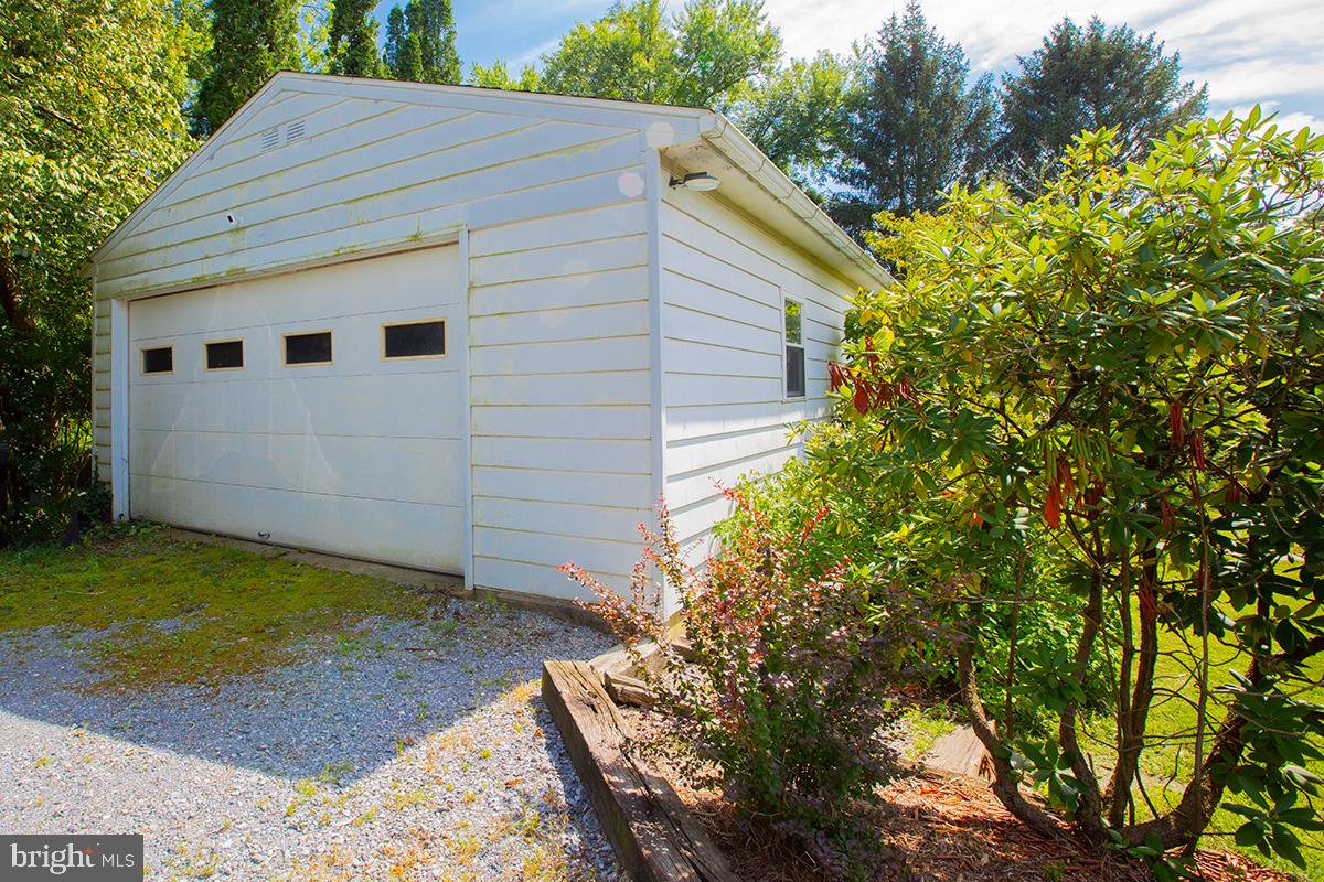 1823 Friedensburg Road Reading, PA 19606 - Photo 14 of 41