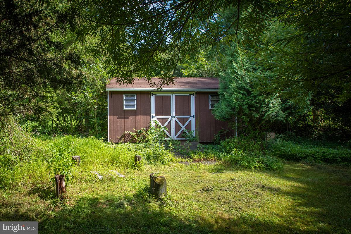 1823 Friedensburg Road Reading, PA 19606 - Photo 15 of 41