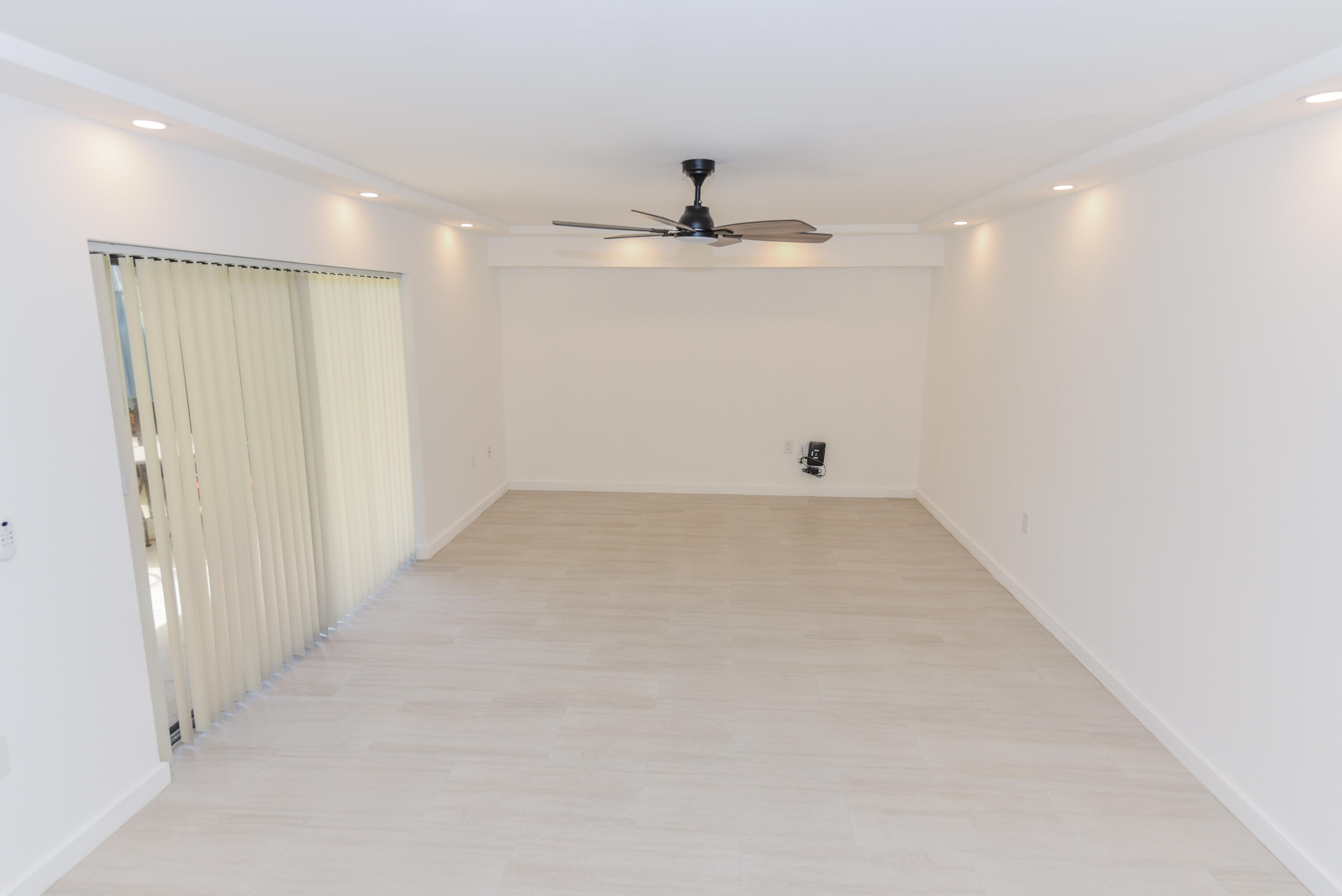 2018 20th Court Jupiter, FL 33477 - Photo 7 of 41 2018 20th Ct_Marina Brier_33