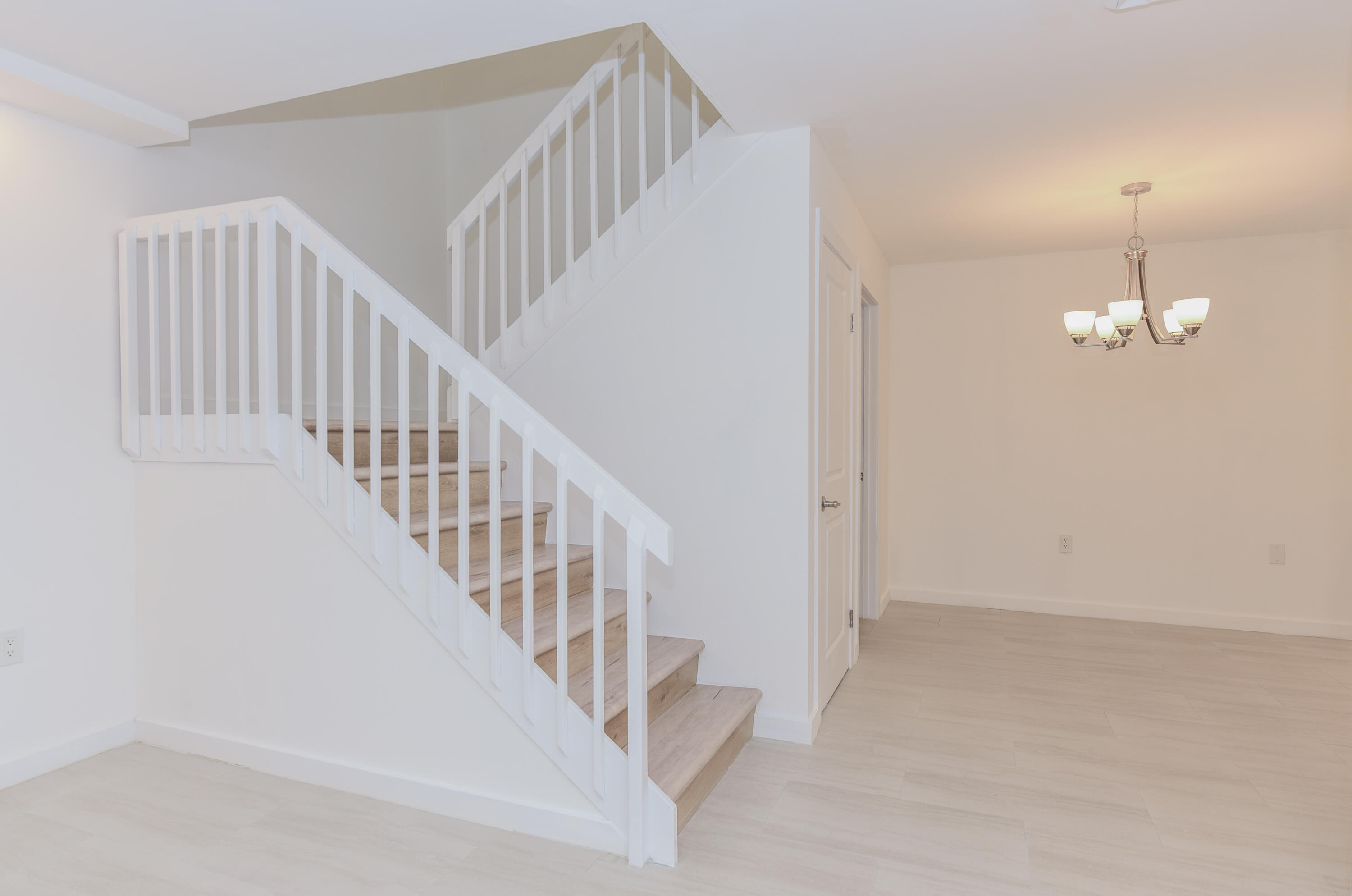 2018 20th Court Jupiter, FL 33477 - Photo 9 of 41 2018 20th Ct_Marina Brier_23