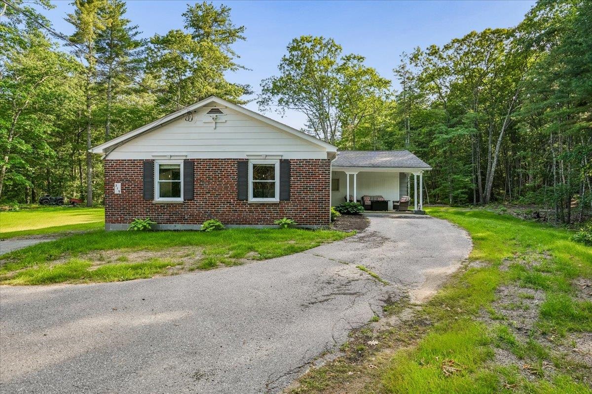 319 Windham Road Pelham, NH 03076 - Photo 2 of 35
