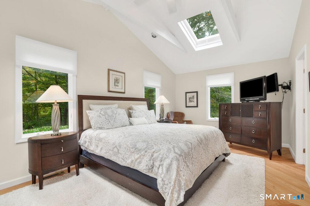 63 Lounsbury Road Ridgefield, CT 06877 - Photo 15 of 31