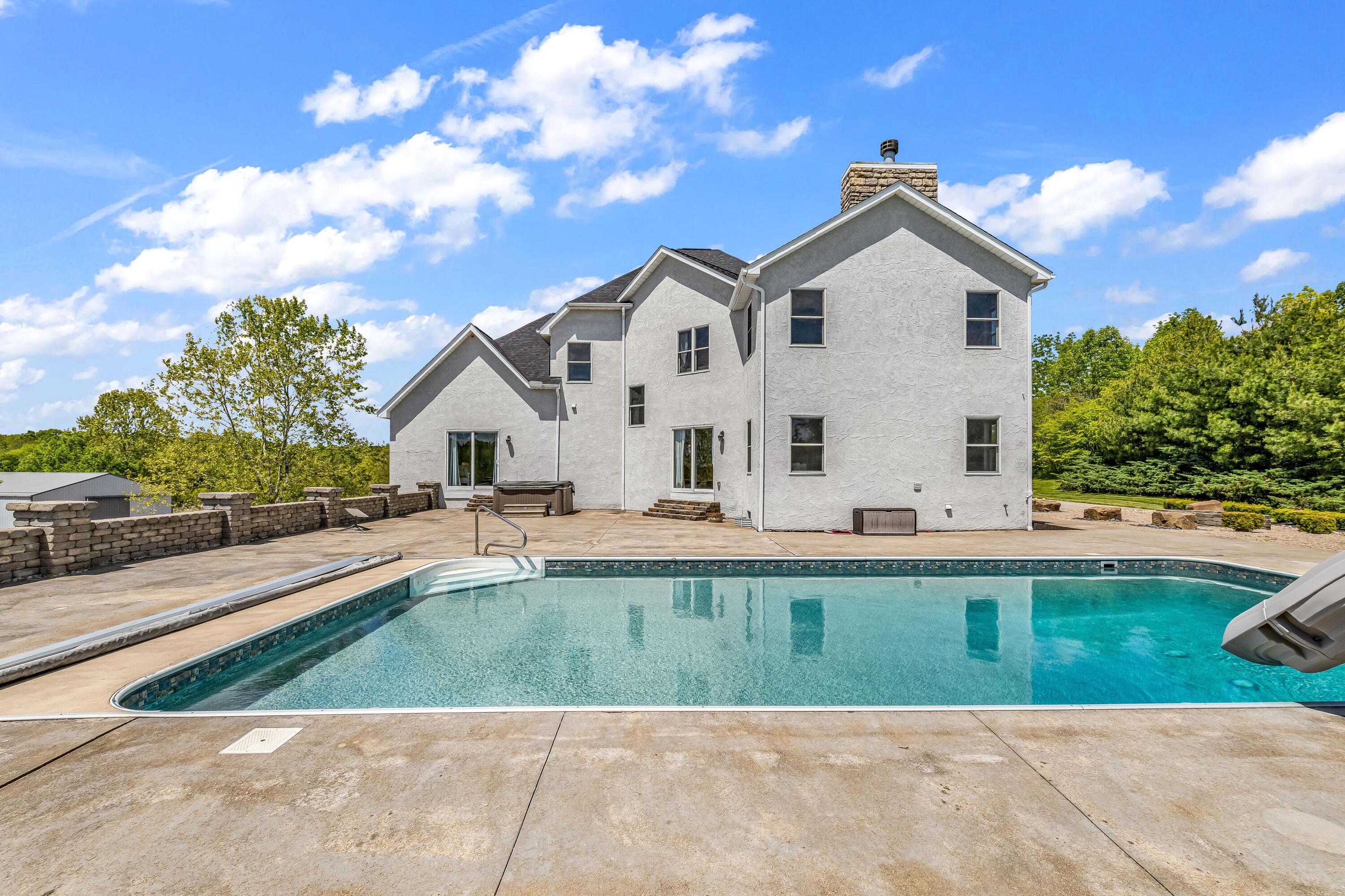 16689 Bailor Road Laurelville, OH 43135 - Photo 55 of 73 • 20 x 40 with slide • New pool heater ~ 2021/2022 • New liner ~ 2019