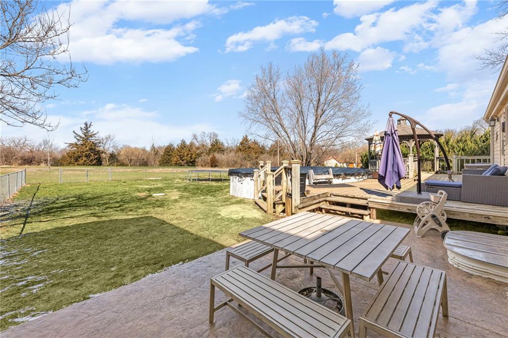 16788 Dwyer Road Basehor, KS 66007 - Photo 51 of 75
