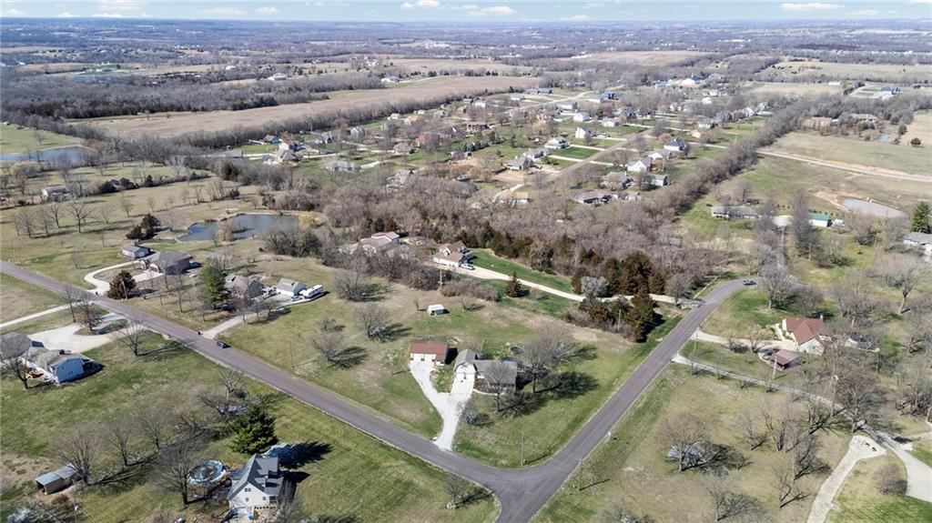 16788 Dwyer Road Basehor, KS 66007 - Photo 64 of 75