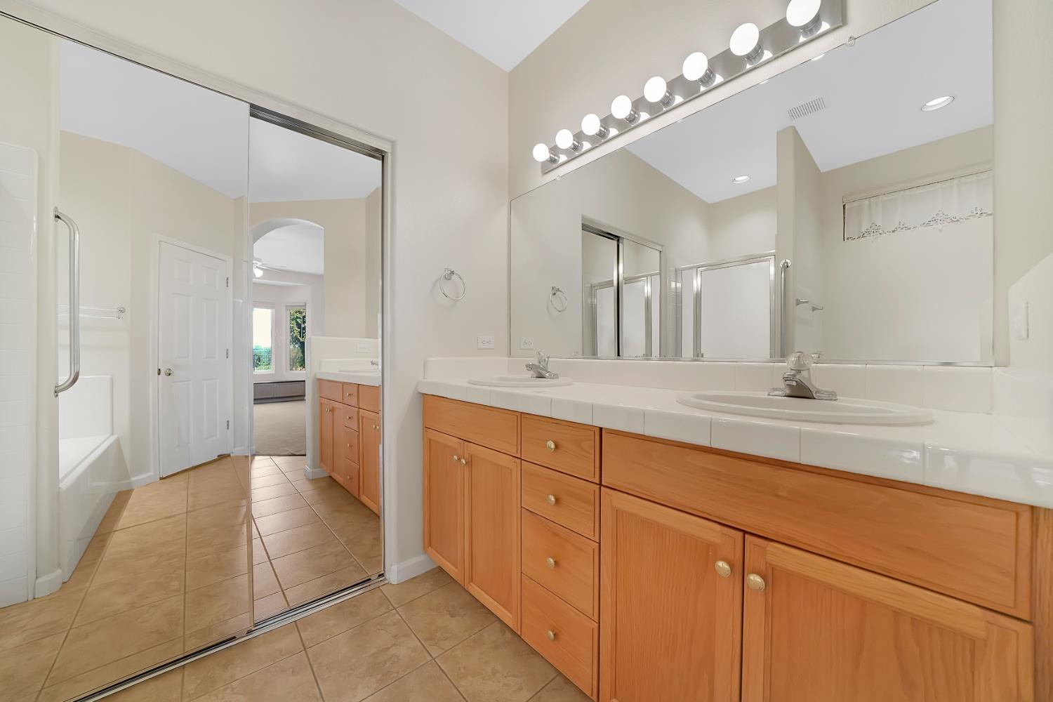 1209 Oak View Drive Ione, CA 95640 - Photo 32 of 48 MAIN BATHROOM