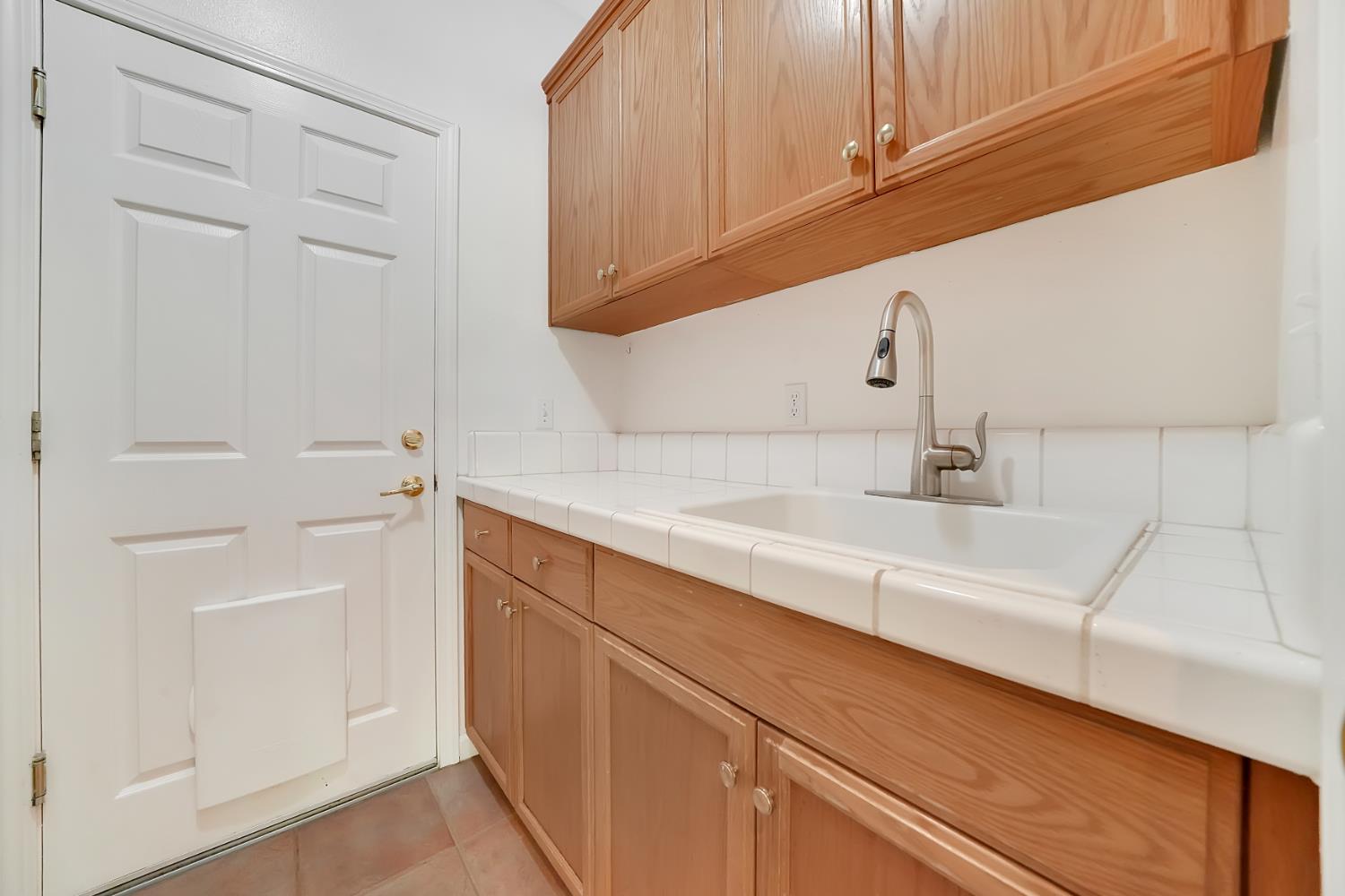 1209 Oak View Drive Ione, CA 95640 - Photo 39 of 48 LAUNDRY ROOM