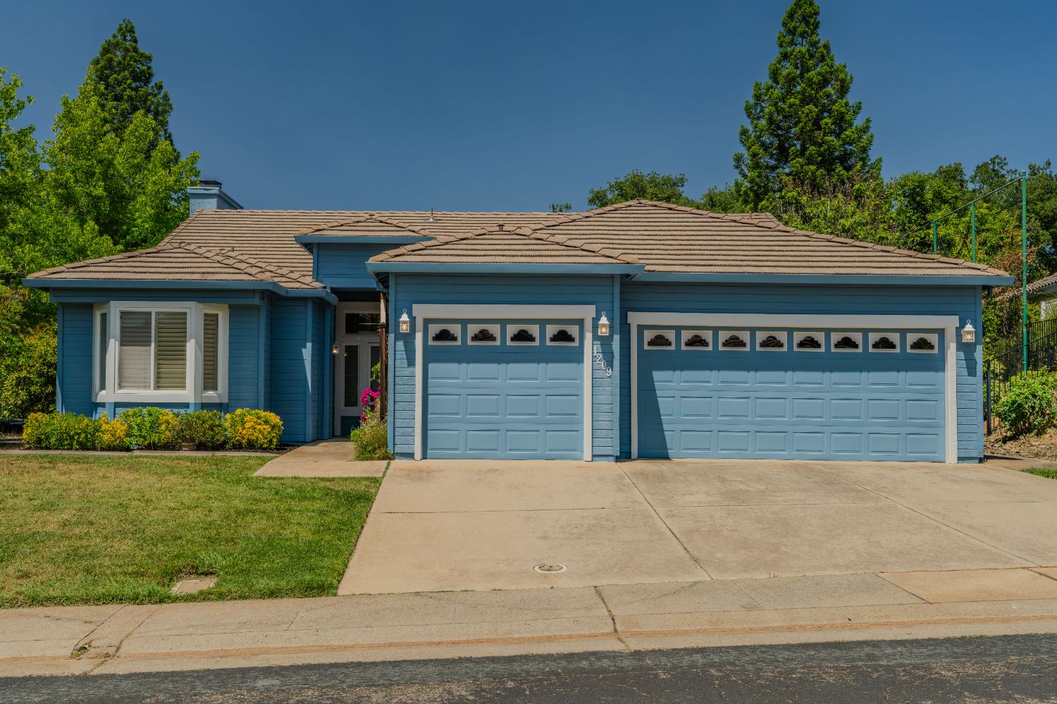 1209 Oak View Drive Ione, CA 95640 - Photo 48 of 48 FRONT OF HOME