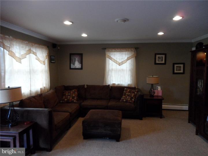 1167 Ford Road Bensalem, PA 19020 - Photo 3 of 15 Gallery Image 3