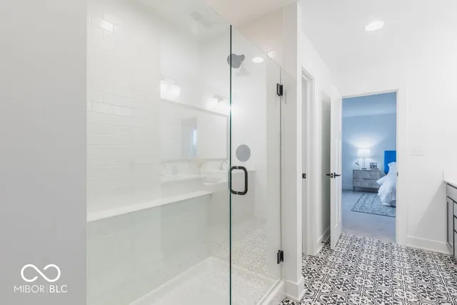 $399,999 | 380 North Post Oak Drive, Mooresville, IN 46158