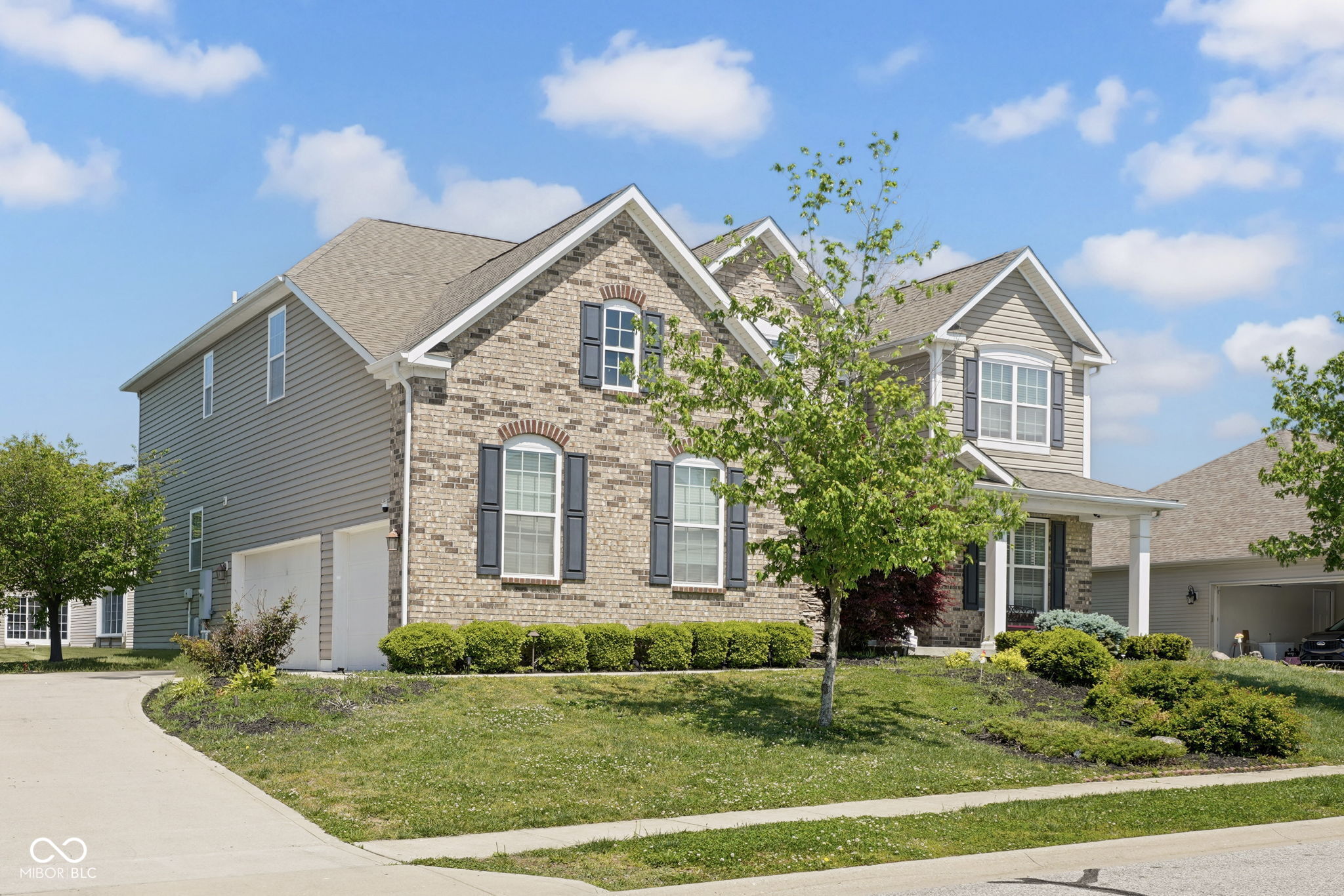 6998 Stoney Ridge Drive Columbus, IN 47201 - Photo 3 of 21