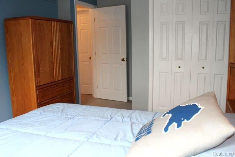 46596 Waddington Road Canton, MI 48187 - Photo 16 of 20 Bedroom 2-2