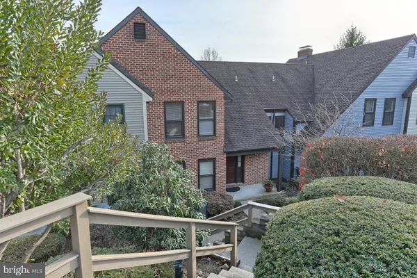 $2,500 | 1127 Wicklow Court, Hummelstown, PA 17036